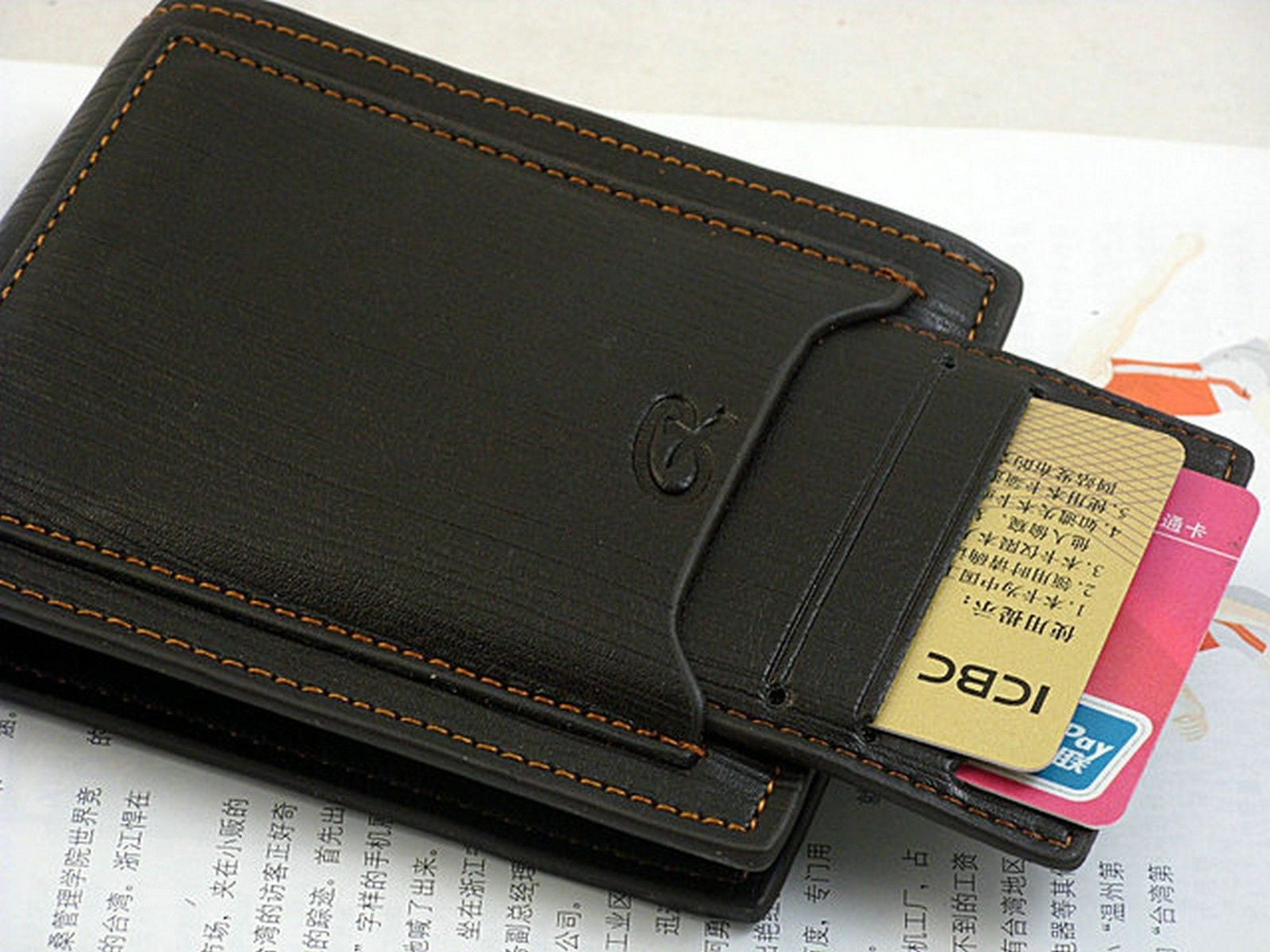 Men's Rustic Brown Leather Bifold Wallet – Thirsty Buyer